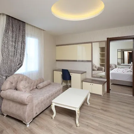 Taskoeprue Ξενοδοχείο 4*